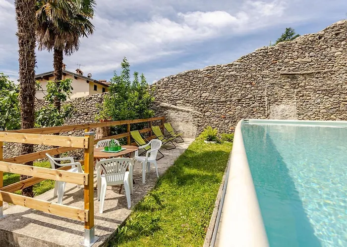 Il Giardino Del Convento Nyaraló